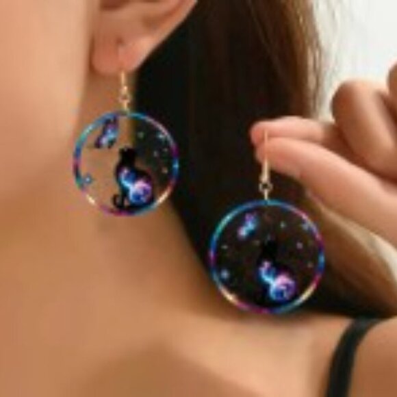 Cat And a Butterfly Acrylic Earrings Stainless Steel Ear Needle 1.18 inch round - Picture 3 of 10
